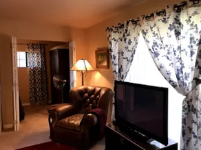 Dan's Place** Cozy Santa Rosa Cottage - Image 4