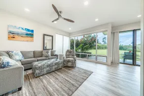 Best Location in Kapalua, walk to beach, modern - Image 2