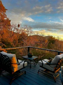 ”PINE Ridge VIEW” Private Large Deck Dogs ok Gated - Image 4