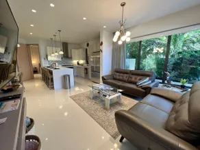 Lux Condo 2BR/2.5BTH Ground floor + Next to pool - Image 5