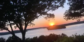 The Norfork Nest on Lake Norfork, Arkansas - Image 2