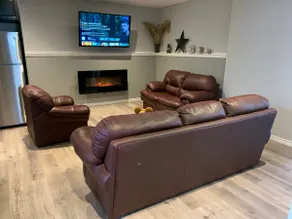 Four Seasons Hospitality Home - Image 5