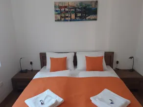 SunshineApartman2-demanding, panoramic, air-conditioned - Image 3