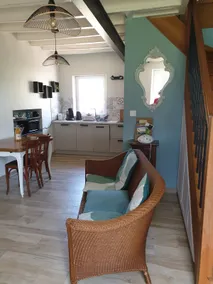 Loir-en-Vallee, small house with view - Image 3