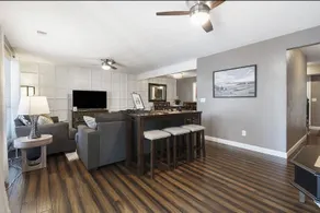 Gorgeous Luxury 3BR/2BA in Pointe Royale! - Image 4