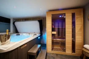 LE COLVERT 4-star furnished holiday home with PRIVATE JACUZZI and PRIVATE SAUNA - Image 3