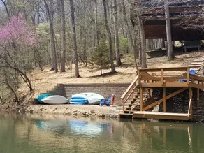 Peaceful Lakefront Chalet w/Dock and Boats! - Image 4