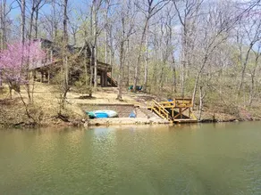 Peaceful Lakefront Chalet w/Dock and Boats! - Image 3