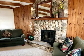 Cozy Country Cottage near Lake Geneva, WI - Image 4