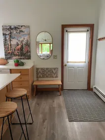 Modern White Mountain Cottage - Image 5