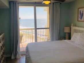 Beachfront Balcony *Amazing Views *Tiki Bar *Pools - Image 3