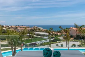 Luxury 2BR Seaviews - Santa Barbara Heights - Image 2