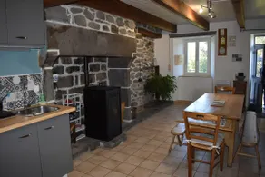 La Maison d'Angèle in the heart of Cantal - Image 5