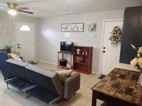 Cozy Barn Apartment on a Horse Ranch - Image 4