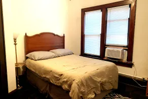 Budget Guest House #5- Private parking spaces - Image 5