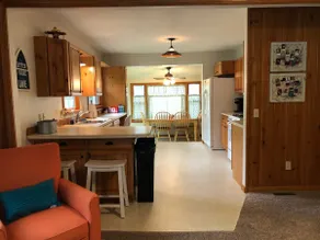Cozy cottage getaway on Chippewa Lake, Ohio. - Image 4