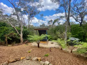 Bush View Escape - Image 4