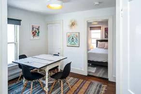 Stowe Village 2 Bedroom, AC, market attached! - Image 5