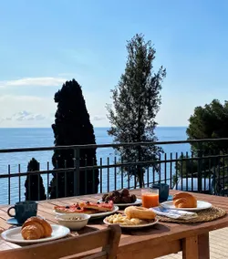 Villetta Whale - Sea View Terrace & Garage - Image 4