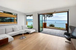 Spectacular Luxury Half Moon Bay Home - Image 2