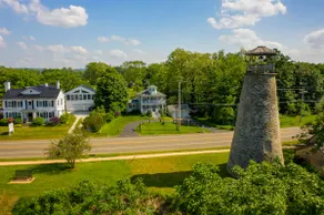 Private Home: Lightkeeper's Refuge steps to beach, marina and boat slip - Image 3