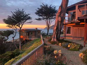 Sea Wolf Bungalow - Image 3