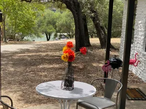 Flamingo Cottage looking at the Pedernales River - Image 2