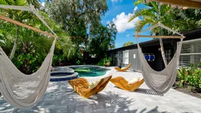 Barefoot Bungalow, Heated Pool & Spa, Game Room Foosball - Image 3