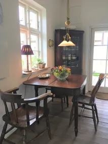 Charming English cottage at the manor house - Image 4