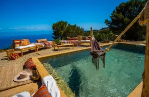 COTTAGE RENTAL WITH PRIVATE POOL BY THE SEA IN CEFALÙ, SICILY, ITALY - Image 2