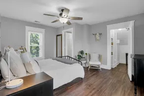 Peaceful + Private Home | Full Kitchen | Sleeps 4 - Image 4