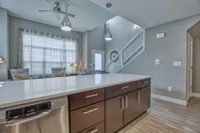 3 Bedroom townhome, super close to downtown FC! - Image 5