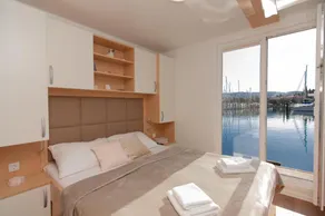 Eldamar Floating House Portorož - Image 5