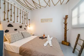 Asera Suite 1 - Private Jacuzzi - Image 3