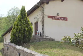 Ancient farmhouse from the 1200s - Image 3