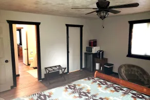 North - Rekrazy Lodge and Hot Springs - 2BR/1Ba - Image 5