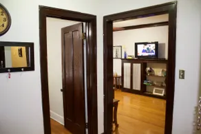Gigantic Condo steps from Wrigley Field! - Image 4