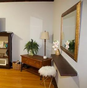 Gigantic Condo steps from Wrigley Field! - Image 5