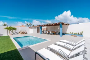 VILLA Luxury Westpunt Beautiful & Unique-sleeps 10 - Image 2