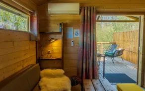 Nature chalet with private spa facing the pond - Image 4