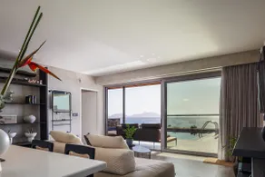 Luxe Coastal Escape with Sea Views, Kumo Villa III - Image 5