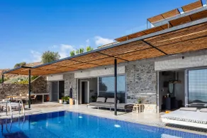 Luxe Coastal Escape with Sea Views, Kumo Villa III - Image 2