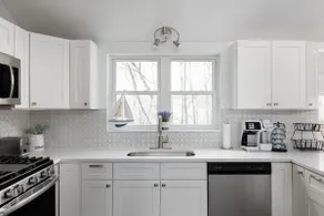 Outdoor Adventure Home: Golfing, Hiking & Kayaking - Image 4