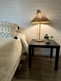 Comfy and private basement suite close to Downtown - Image 4