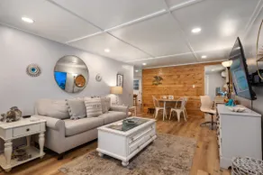 An Authentic Outer Banks Cottage Experience | SUPs - Image 2