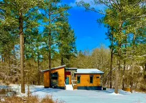Stunning 24 Karat Cabin in Broken Bow - Hochatown! - Image 2