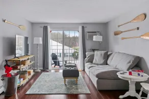 2BR Balcony, Parking, Pool, Hot Tub, Tennis! - Image 5