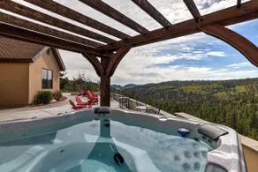 Luxury Zion Villa, Views, Gourmet Kitchen, Hot Tub - Image 3