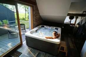 Private spa on a farm – High-end – Atypical - Image 3