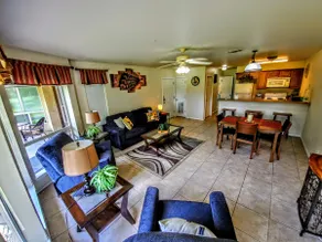 Off the Hook Chardonnay Getaway, Watewheel Condos On The River, pet friendly - Image 2